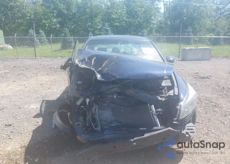 2011 Honda Accord 2.4 Ex-L from USA, damaged, VIN 1HGCP2F81BA085673